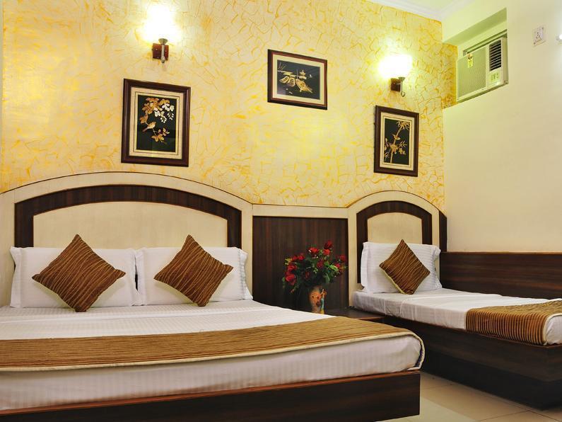Hotel Star Palace Ню Делхи Екстериор снимка