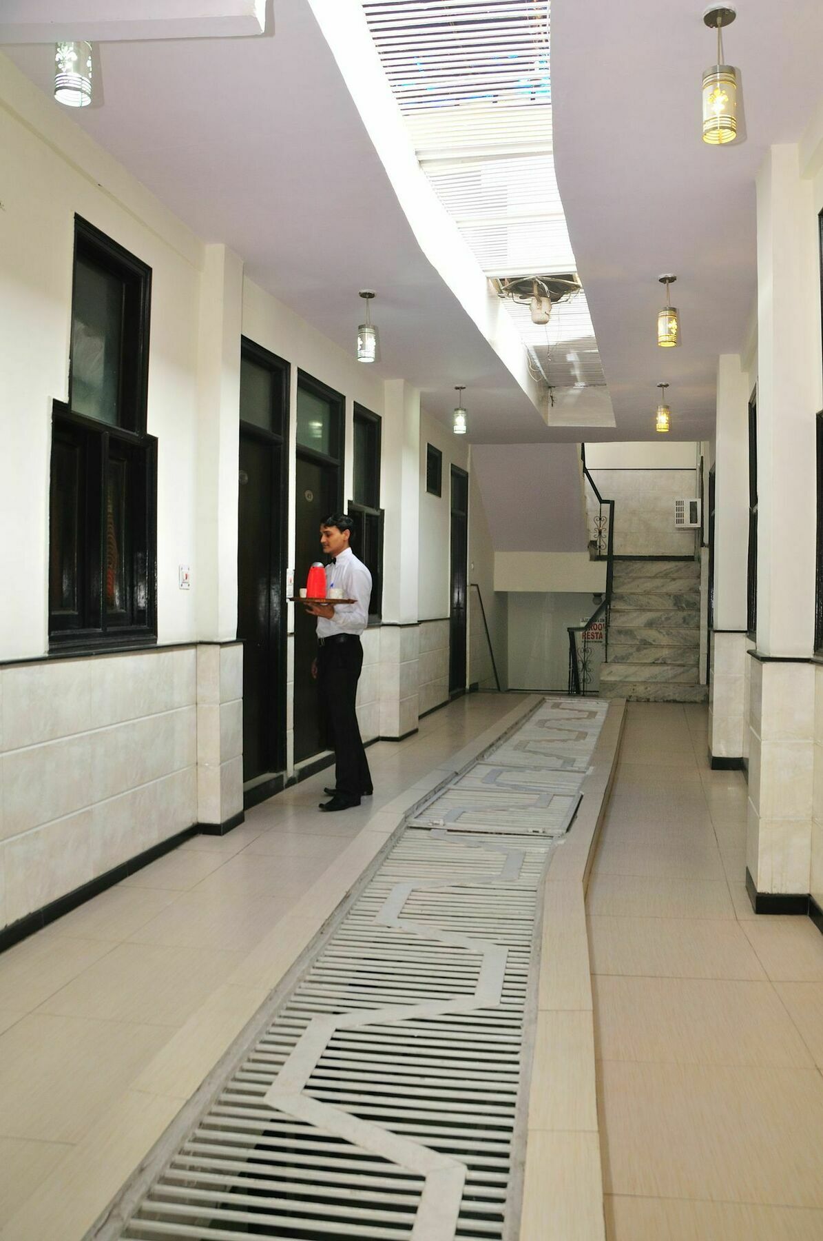 Hotel Star Palace Ню Делхи Екстериор снимка